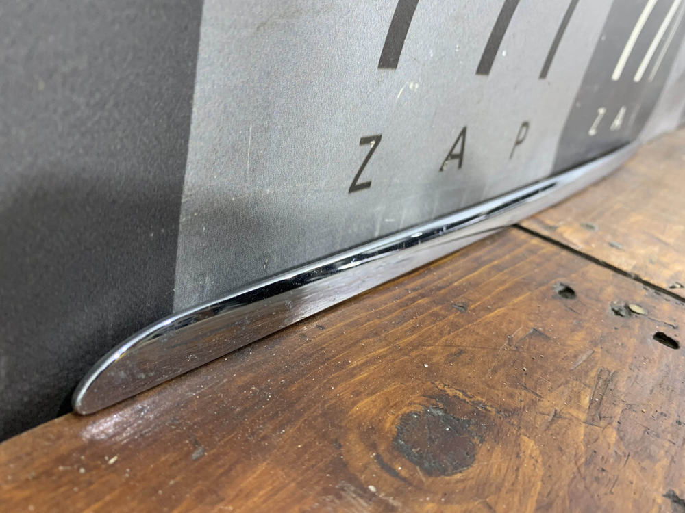 Молдинг заднего бампера левый Mercedes S (W221) 09-13 Б/У Оригинал A2218850321