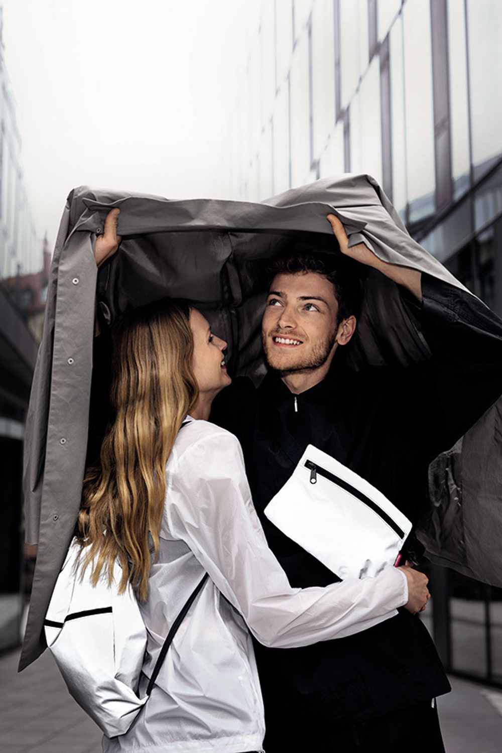 Сумка поясная beltbag flat reflective