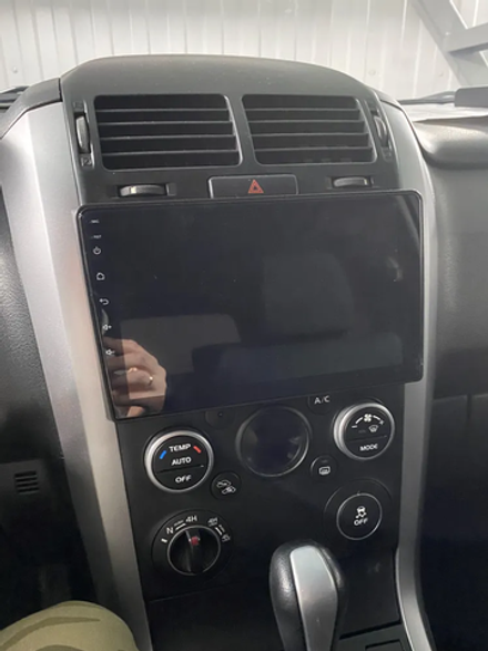 Магнитола для Suzuki Grand Vitara 2005-2016 - Carmedia OL-9624 QLed, Android 13, TS20, CarPlay, SIM-слот