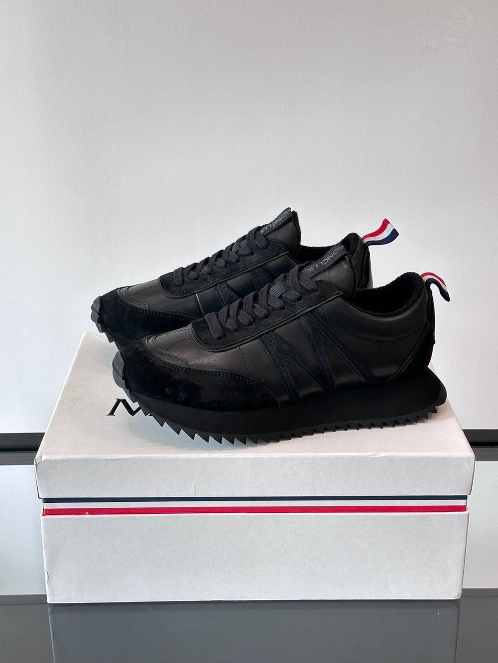 Кроссовки Moncler