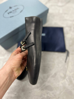 Балетки Prada