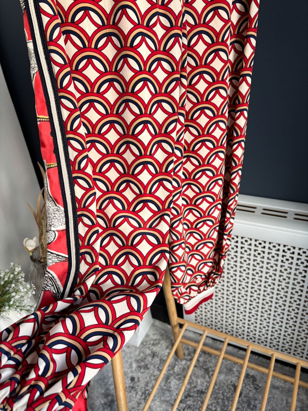 Шелковые брюки Gucci, 152