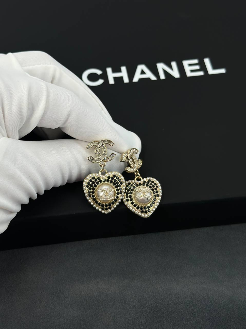 Серьги CHANEL