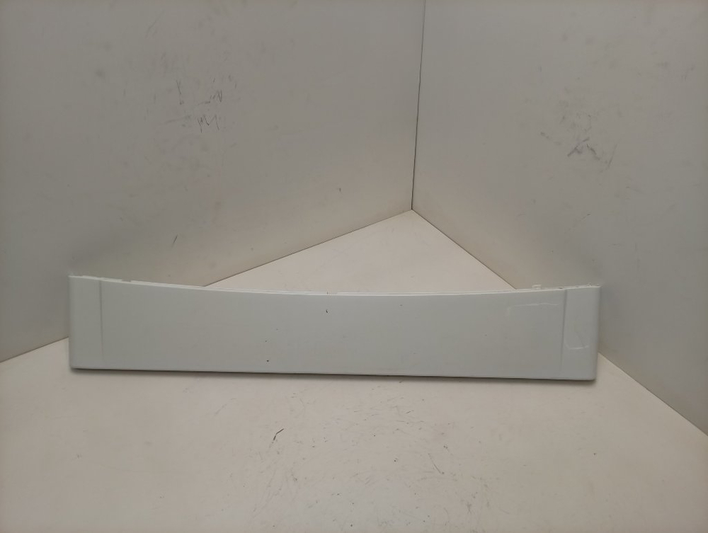 IWUE4105CIS кт64 Декоративная нижняя панель для стиральной машины Indesit 1480257553 б/у