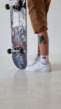 «Lone Wolf» Одинокий Волк. Набор из 30 татуировок