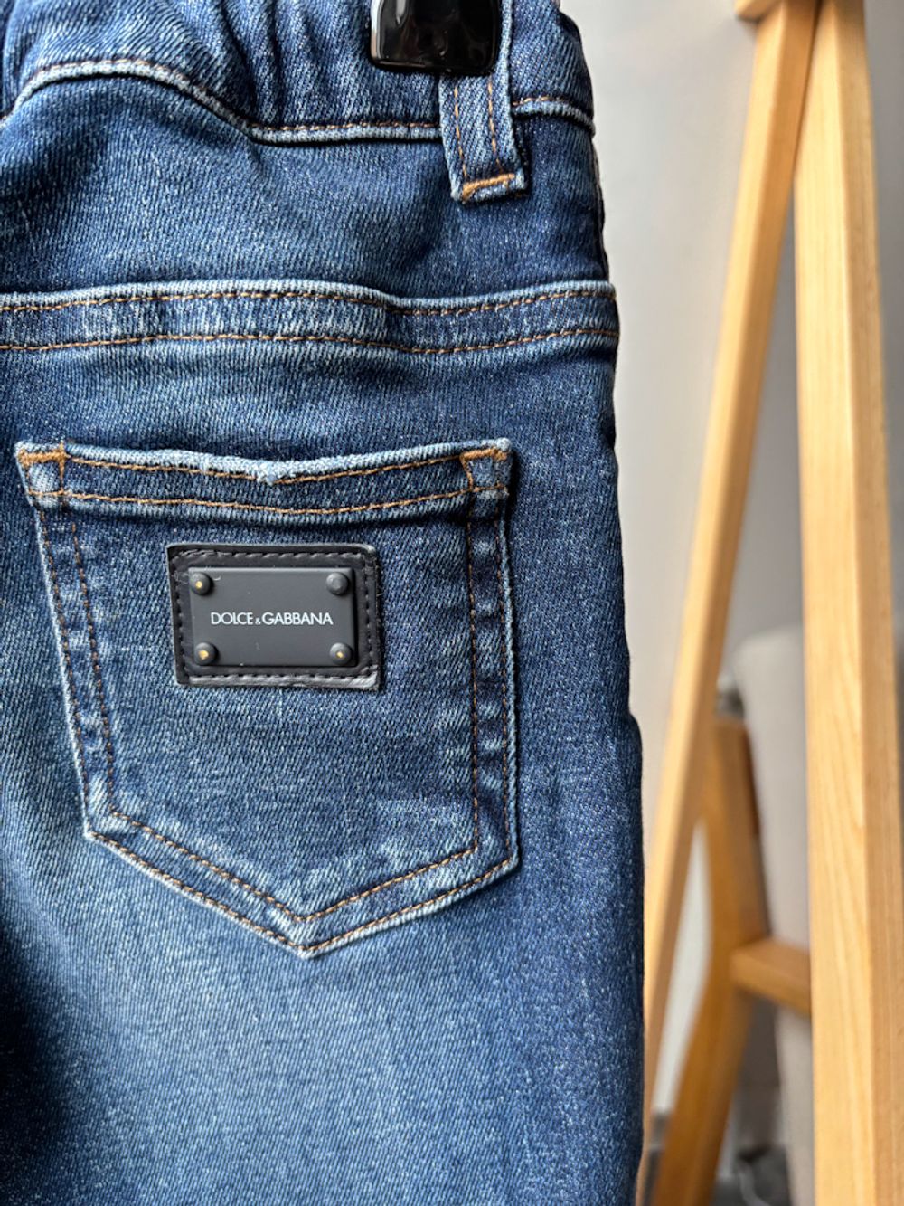 Джинсы Dolce & Gabbana, 98