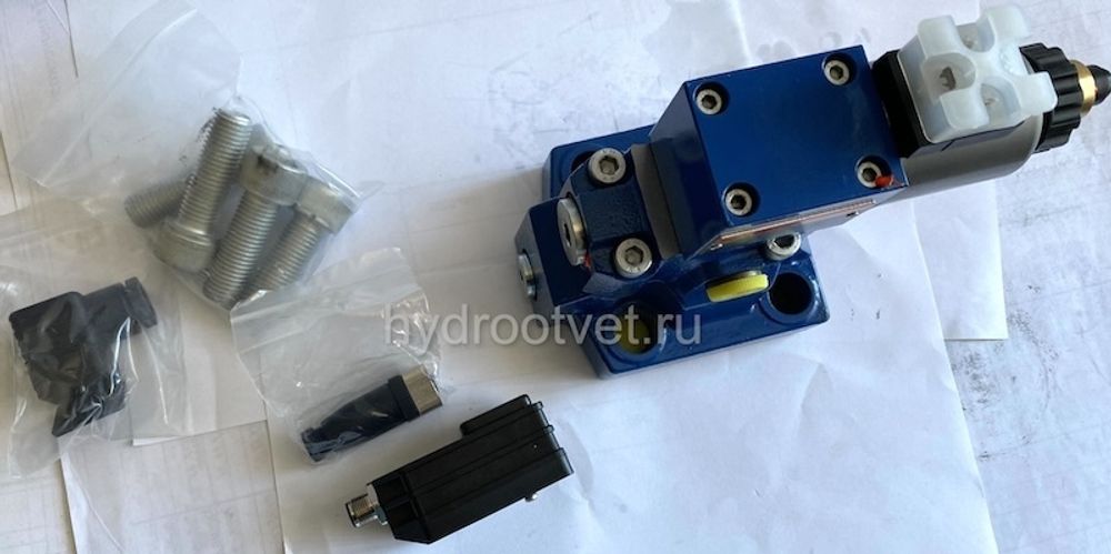 DBEME20-7X/50Y-8G24K31A1M - Пропорциональный предохранительный клапан со встроенным усилителем (OBE), Ду25, 0–10 В, регулировка давления до 50 бар, сигнал управления 0–10 В, катушка 800 мА