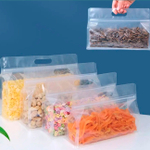 Пакет для упаковки из ПВХ матовый с ручками, дном, застежкой