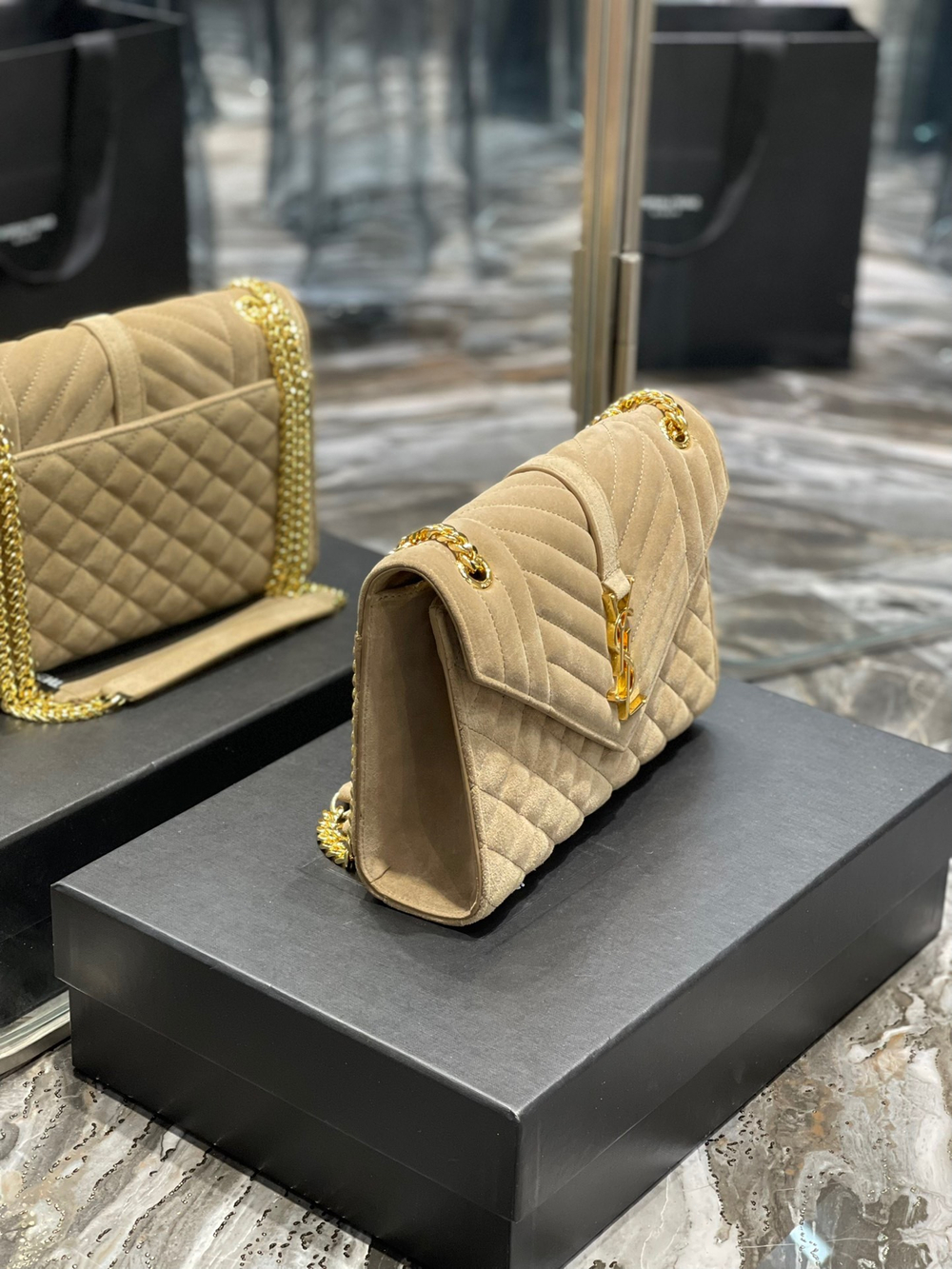 Saint Laurent Envelope Bag 24 cm