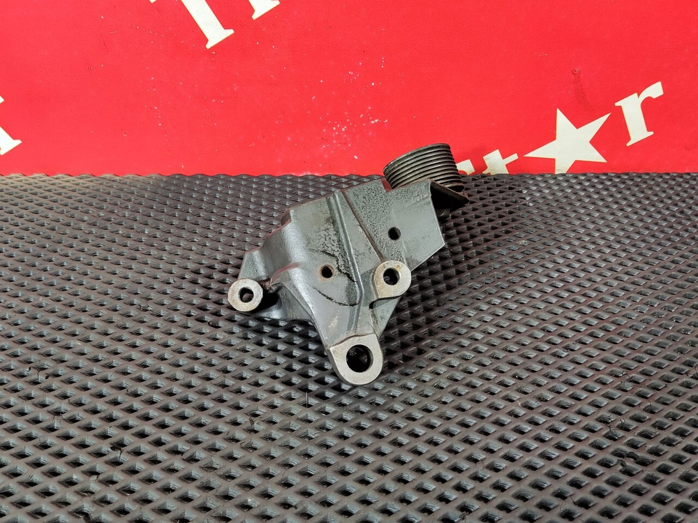 Кронштейн ролика