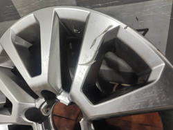 Диск колесный литой R18 Toyota Land Cruiser Prado 150 09-24 Б/У Оригинал 4261A60190