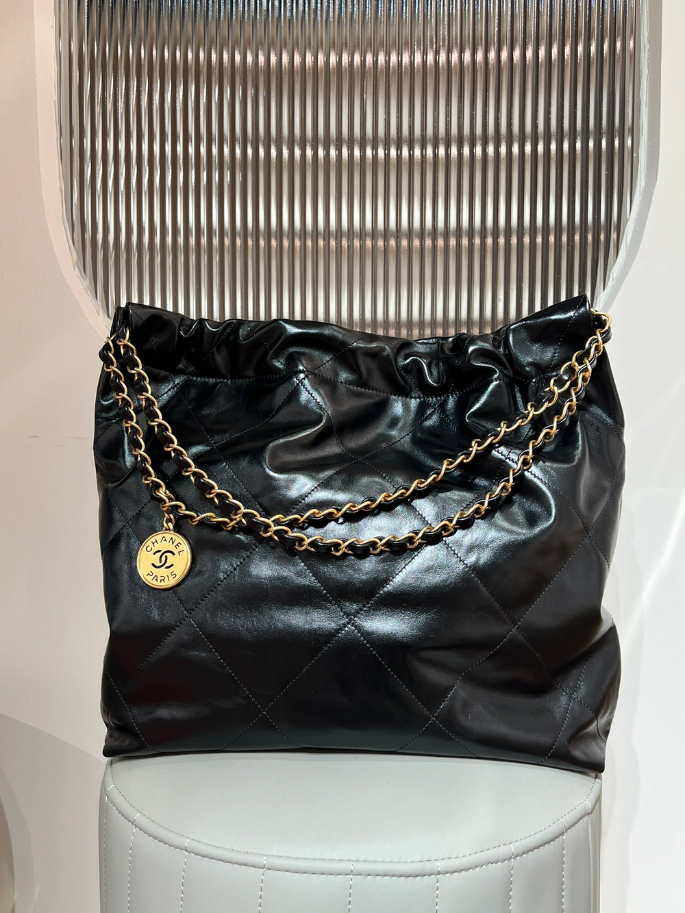 Chanel 22 Handbag