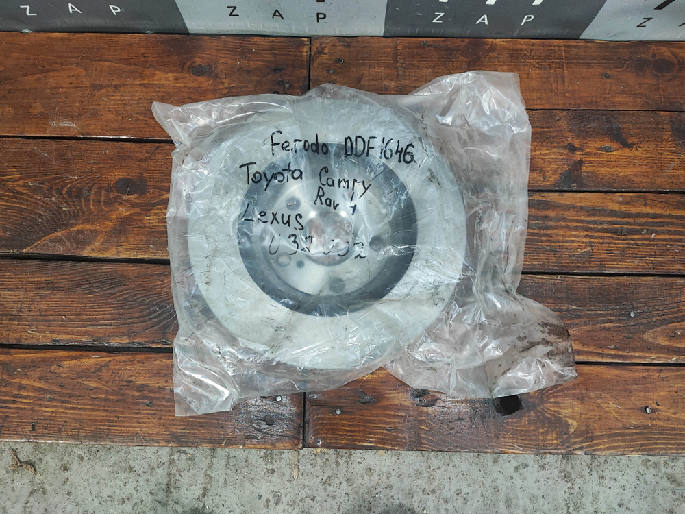 Диск тормозной передний Camry (XV40) Новый DDF1646