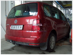 Оцинкованный фаркоп на Volkswagen Touran 2002-2015 (без электрики), Galia V065C
