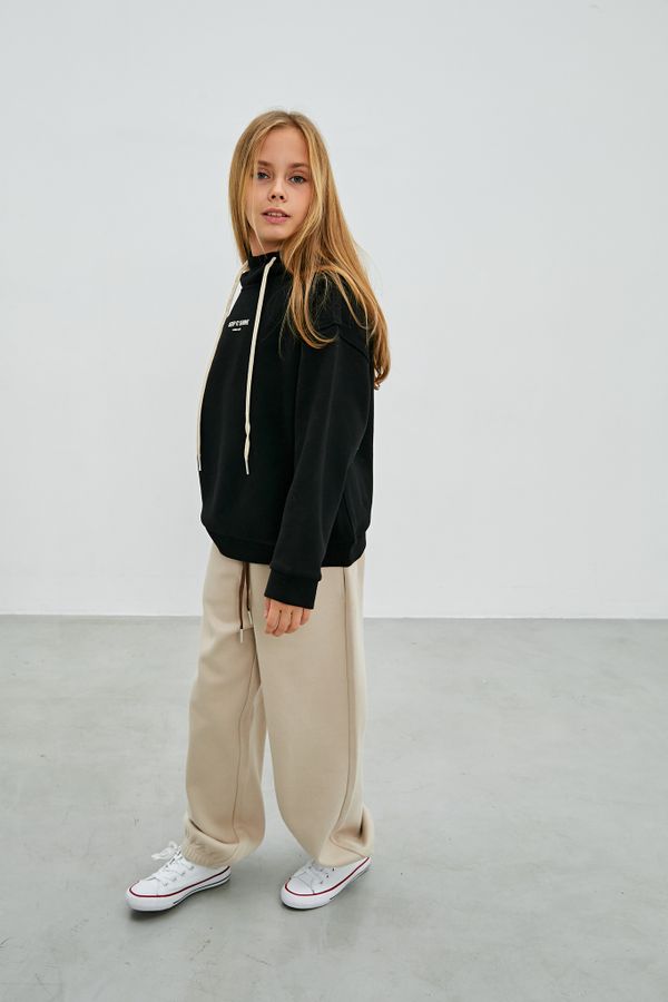 Худи уни DELORAS 22381