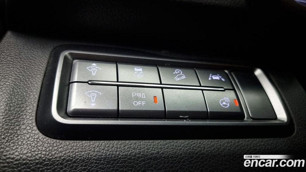 KG Mobility (Ssangyong) Very New Tivoli Бензин 1.5 2WD (06.2020)