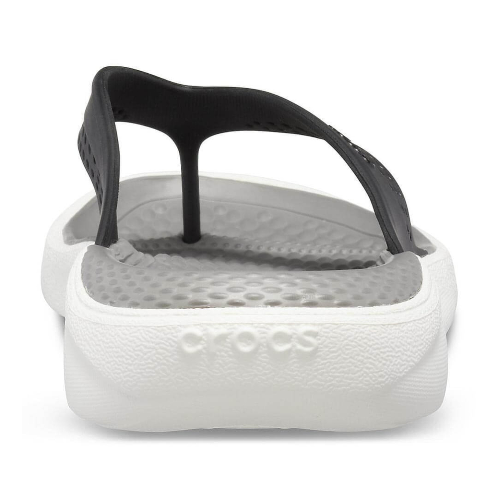 Шлепанцы Crocs LiteRide Flip Black Smoke