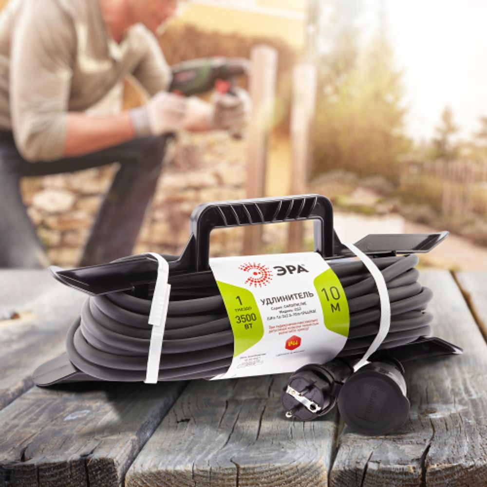 Удлинитель силовой ЭРА UFx-1e-3x2,5-10m-IP44(KG) на рамке с заземлением 1 розетка 10 м КГ 3х2,5мм2 | Силовые удлинители