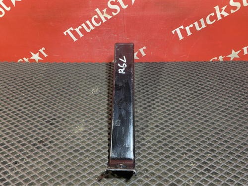 Кронштейн крыла переднего 2016г.