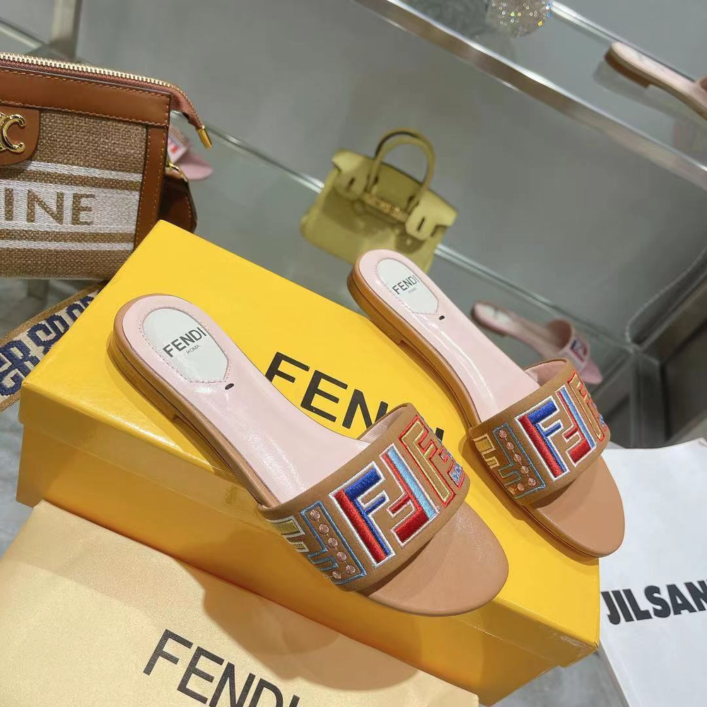 Fendi Signature Slides