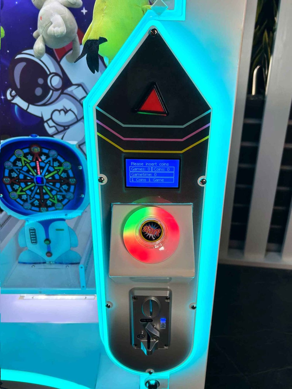 Призовой автомат прищепка «Space X»