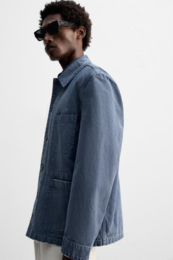 ZARA КУРТКА ИЗ ТКАНИ С ЭФФЕКТОМ ПОТЕРТОСТИ И БРЫЗГ КРАСКИ, СИНИЙ