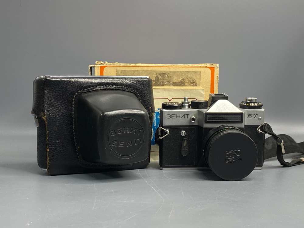 Зенит ЕТ + Гелиос-44-2