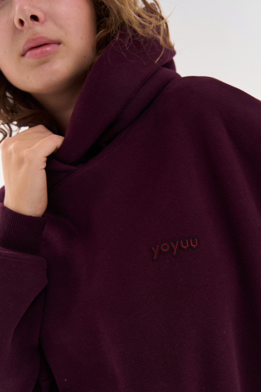Худи из футера с начесом в винном цвете