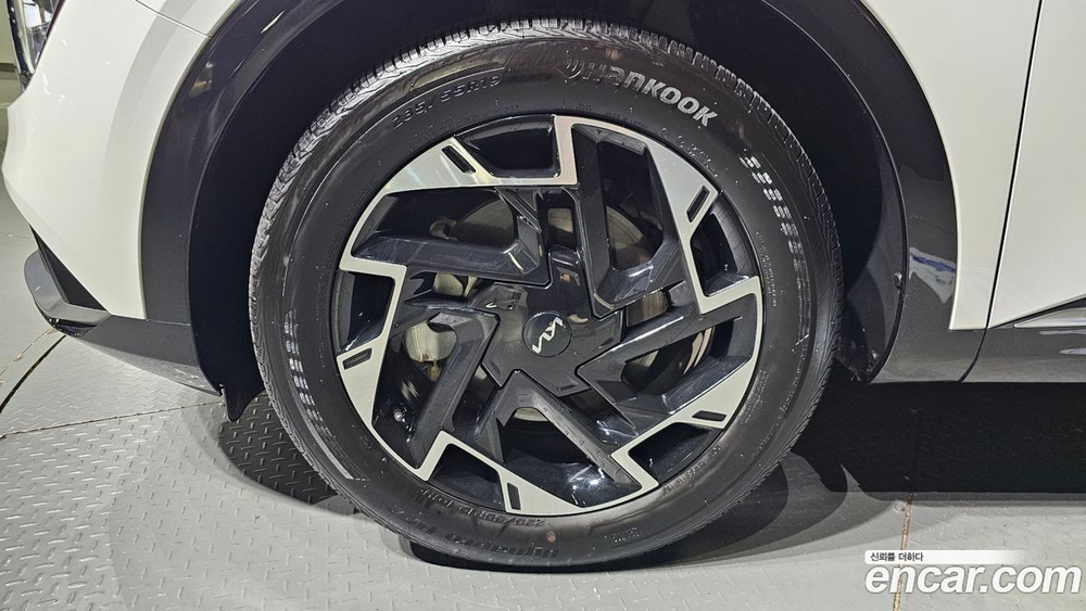 Kia Sportage 5 Generation Бензин 1.6 Turbo 2WD (04.2022)