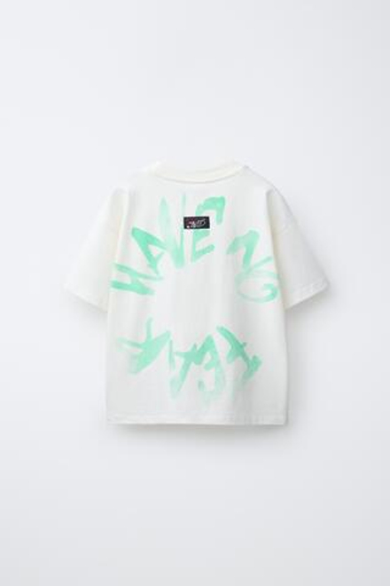 ZARA ФУТБОЛКА С ПРИНТОМ, БЕЛЫЙ