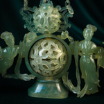 Скульптурная композиция «Небесные красавицы вокруг шара»