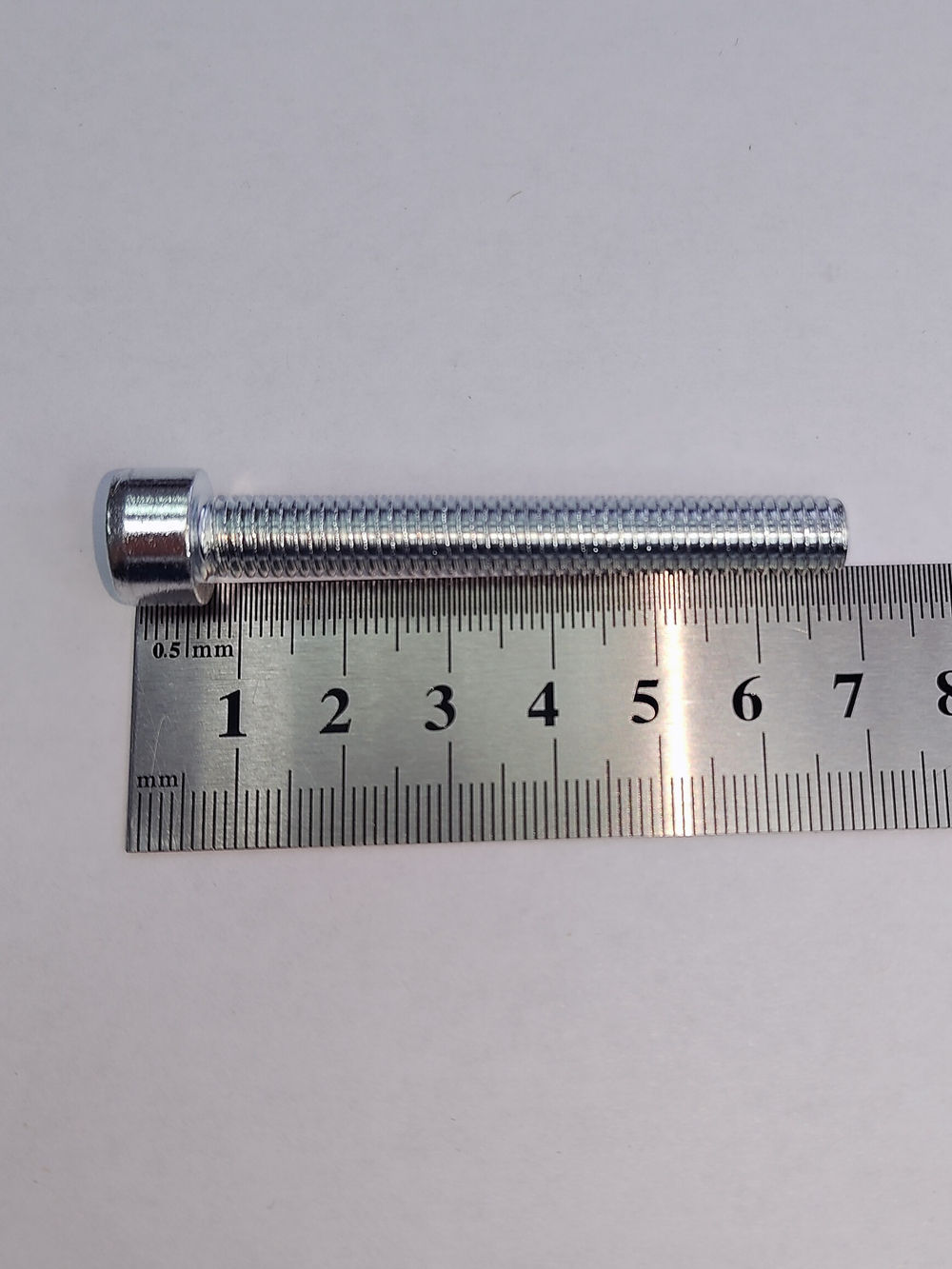 8х60 ОЦ. Винт П/Р с внут.шестигр. к.п.8.8 DIN912 (30 шт)