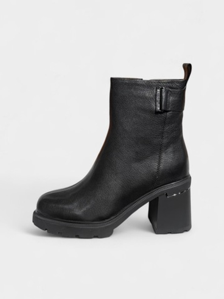 Ботильоны с мехом