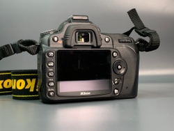 Nikon D90