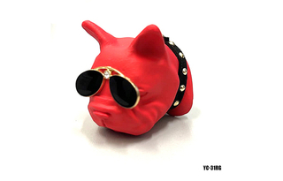 Ароматизатор-игрушка -на обдув- Собачка Бульдог -(жидк)- YC-31RG Red glasses
