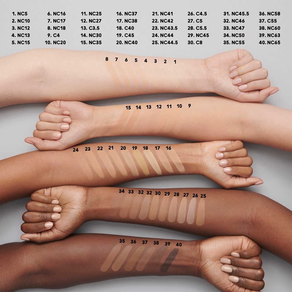 MAC Cosmetics Studio Fix Fluid SPF 15 24HR Matte Foundation + Oil Control - Матирующая тональная основа SPF 15, 30 ml