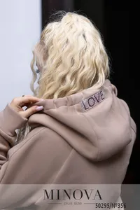 Костюм 356-молочный Minova