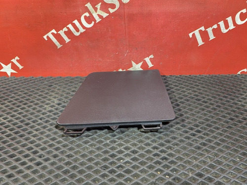 Заглушка корпуса подножек левая