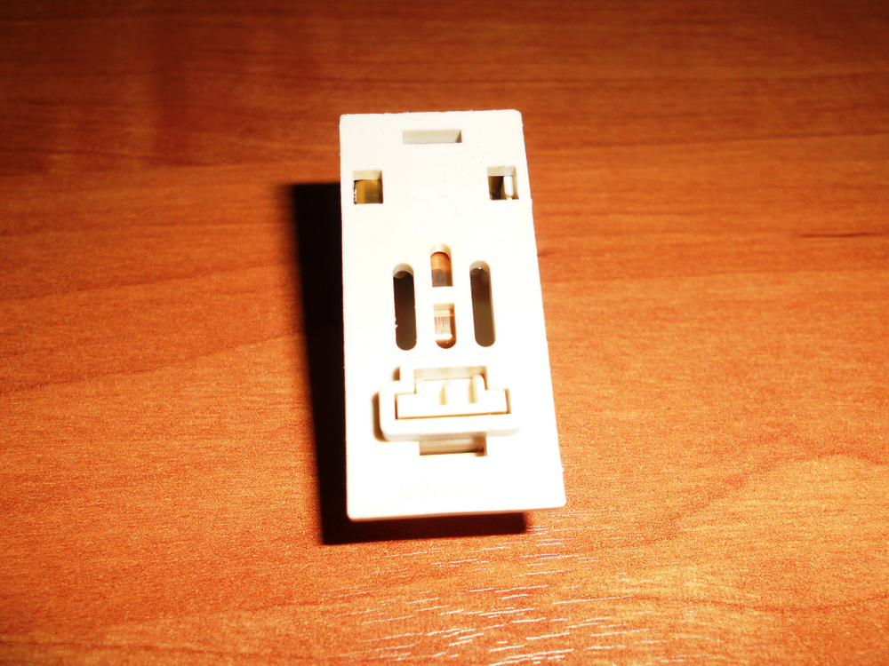 замок люка стиральной машины канди