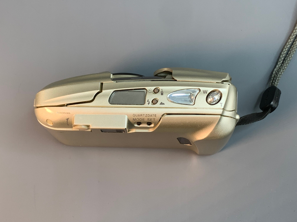 Olympus MJU II Zoom 80 Panorama