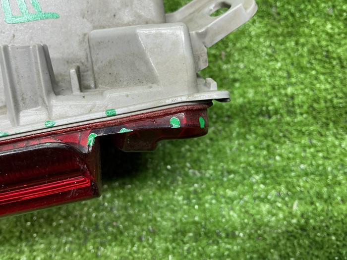 ПТФ левый Toyota Land Cruiser 200 (2015-2021)