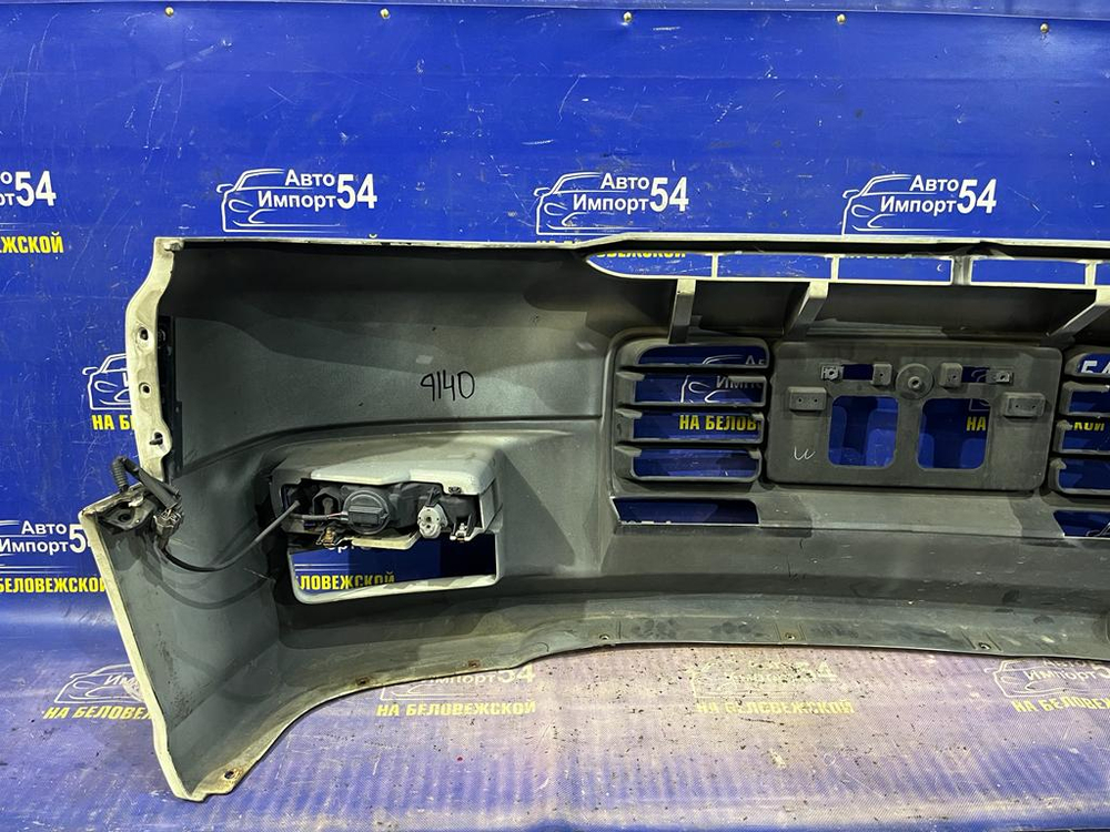 Бампер передний NISSAN ELGRAND 2000-2002