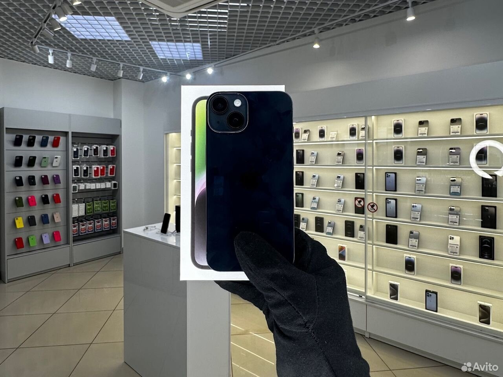 iPhone 14 128 ГБ б/у