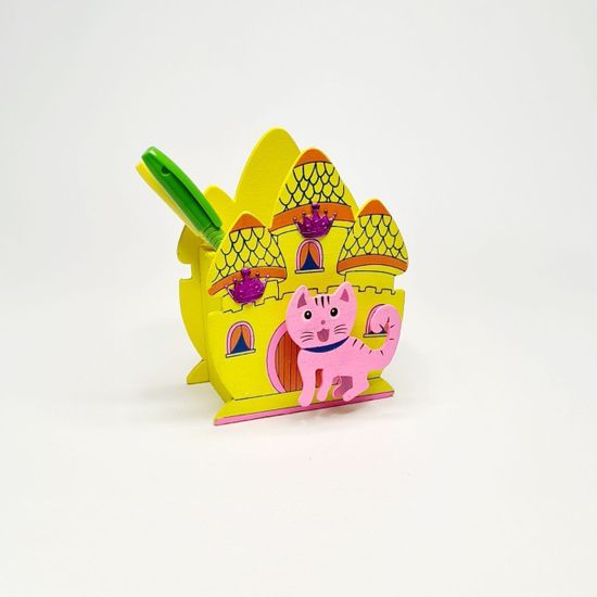 Подставка для ручек из дерева, замок