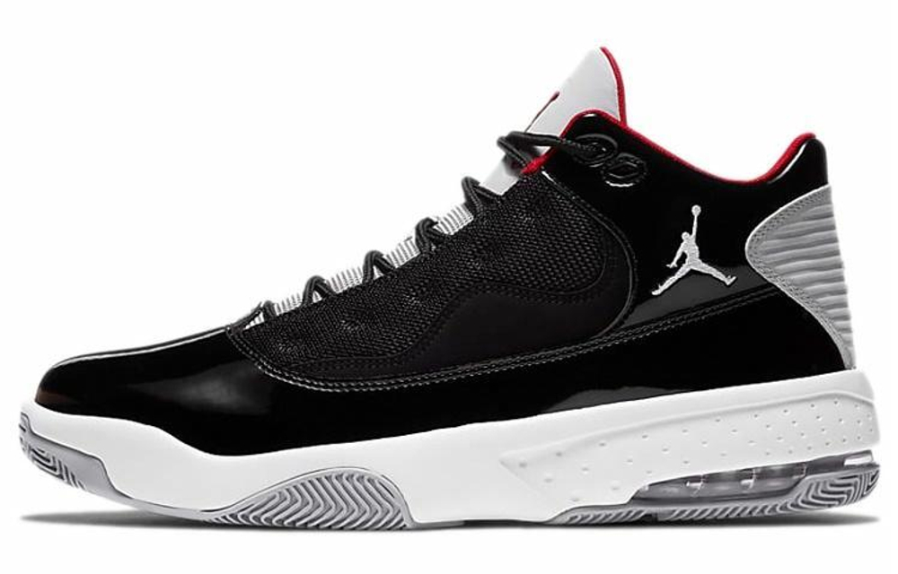 Кроссовки Jordan Max Aura 2