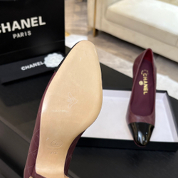 Chanel Pumps