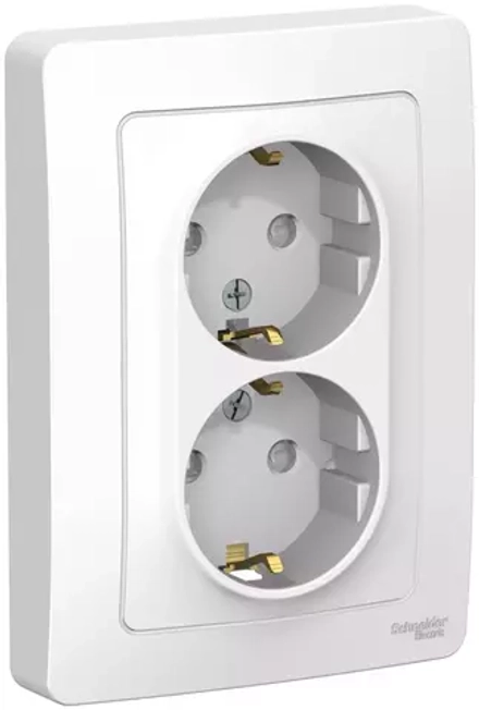 Розетка 2-я скрытой установки с заземлением  со шторками IP44 16А 250В BLANKA белая