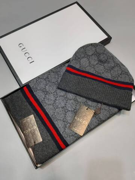 Комплект шапка и шарф Gucci
