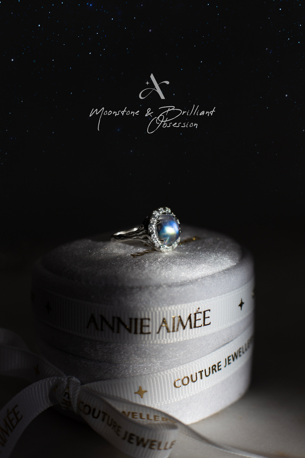 Кольцо Moonstone & Brilliant obsession — Cabochon