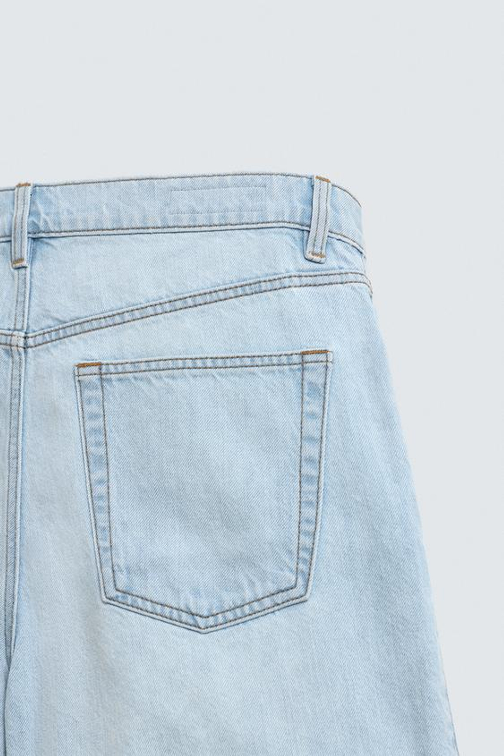 ZARA ДЖИНСОВЫЕ ШОРТЫ RELAXED FIT, ГОЛУБОЙ